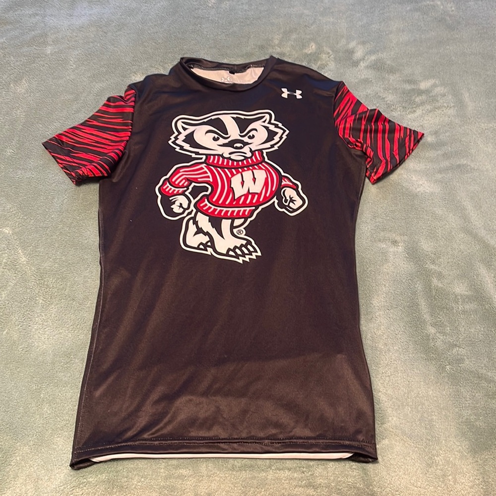 Wisconsin Badgers Women’s/Youth Volleyball/Tight Fit Performance Jersey